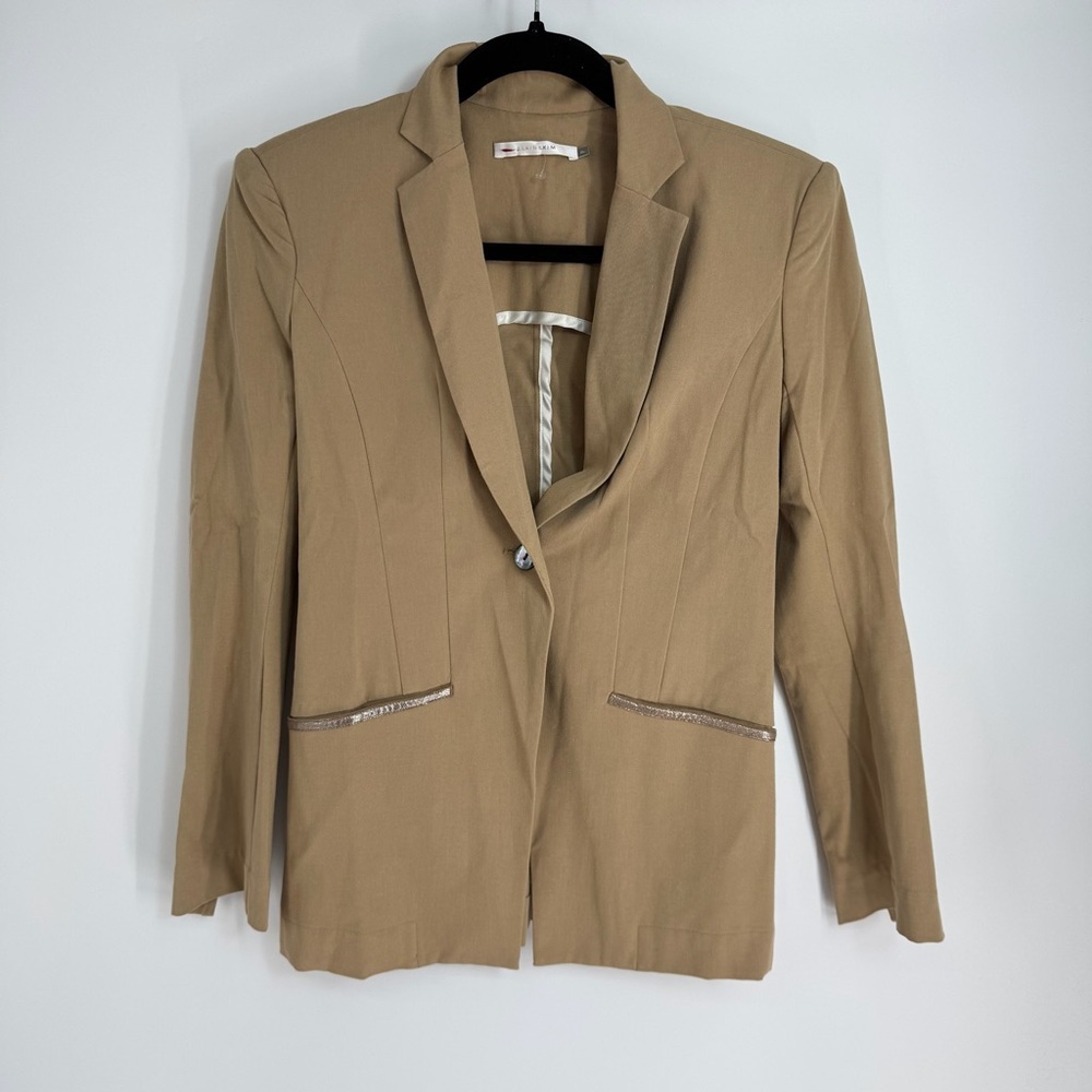 Elaine Kim Lambs Trim Long Sleeve Shoulder Pad Collared Button Up Suit Jacket